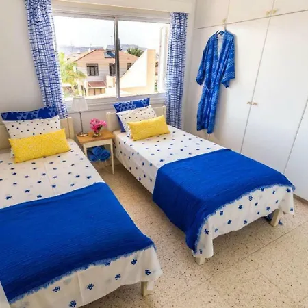 Apartment Lovely Holiday By The Sea *